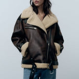 Karina | Jacke mit Revers aus Kunstmaterial