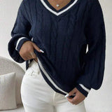 Freja | Gestreiftes Kabelstrickpullover Mit V Neck