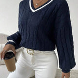 Freja | Gestreiftes Kabelstrickpullover Mit V Neck