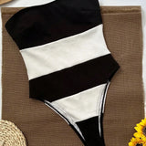 CapriWear – Schulterfreier Badeanzug