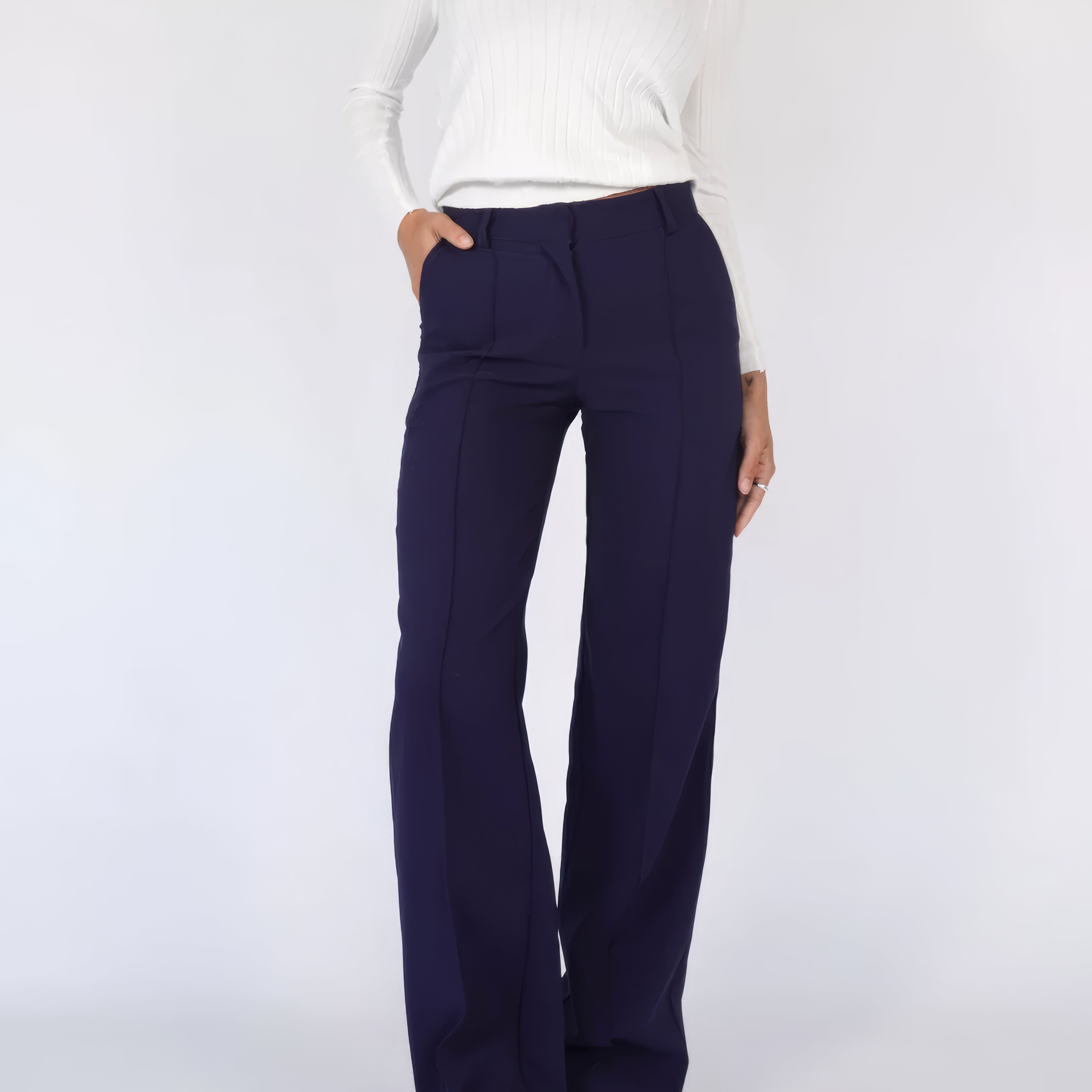 Josie | Hochtaillierte, Figurbetonende Hose