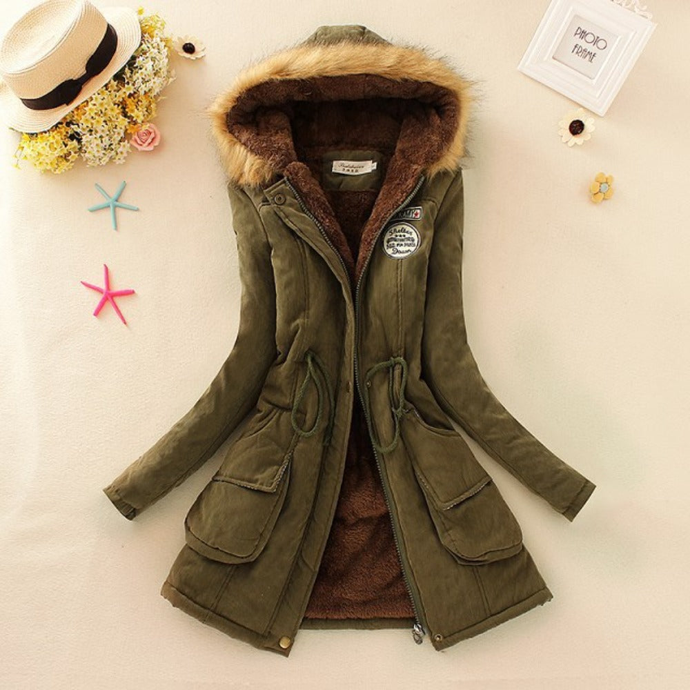 HILDE | Damen Winterjacke mit Kapuze – Warm und Gefüttert