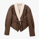 Paloma | Stylische Kunstlederjacke mit Teddy-Futter und Schnürdetails