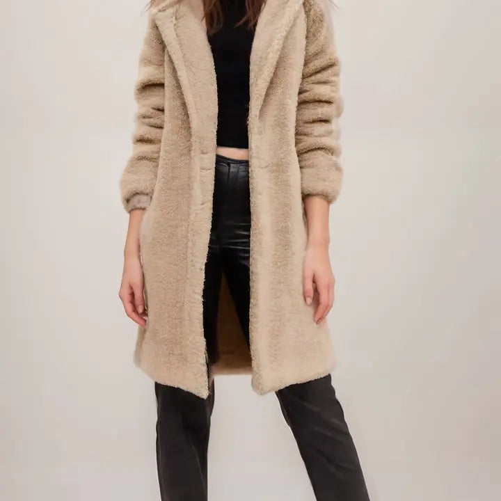 Emily |  Teddyjacke