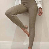 Mara – Gerippte Mid-Waist-Leggings