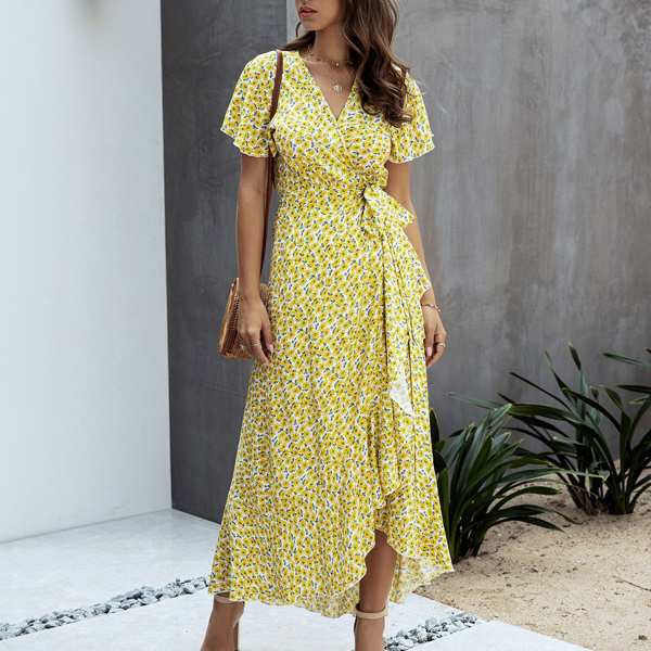 FloraWear – Geblümtes Wickelkleid