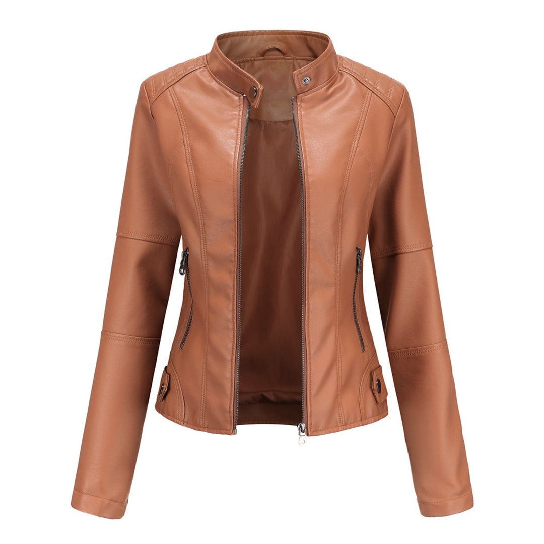 Individuell Gefertigte Lederjacke Mit Strukturierter Silhouette Und Stil