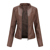 Individuell Gefertigte Lederjacke Mit Strukturierter Silhouette Und Stil