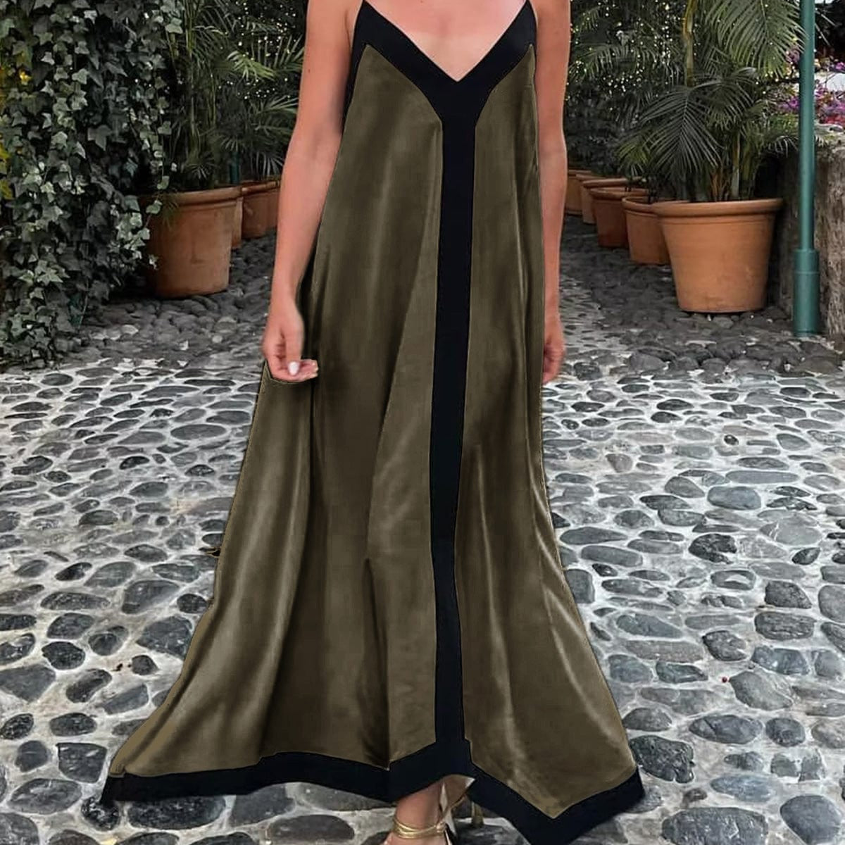 Adeltraud - Maxikleid mit V-Ausschnitt