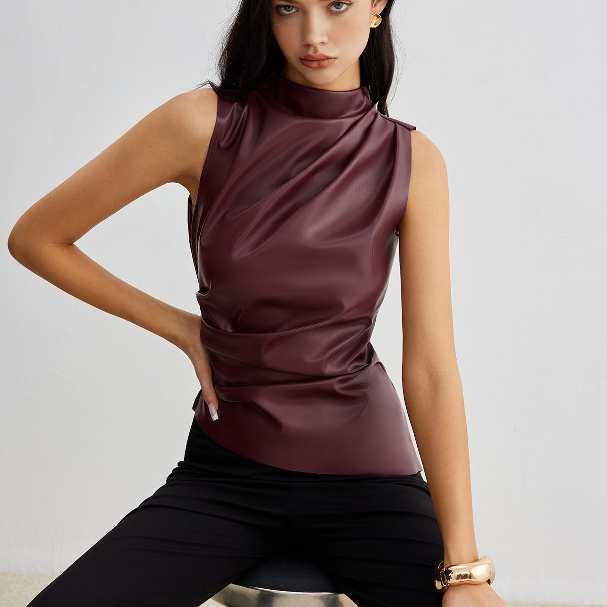 Marousha – Kunstleder-Tanktop