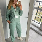 Johanna - Damen Trainingsanzug mit Reißverschluss