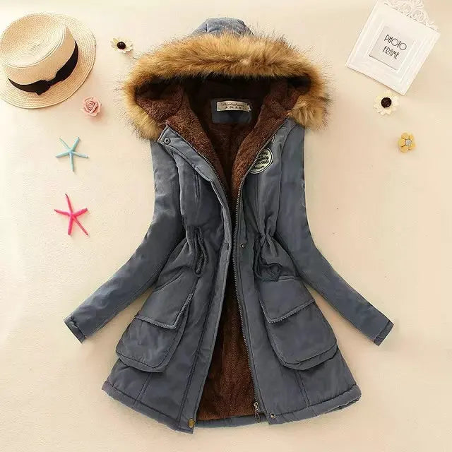 HILDE | Damen Winterjacke mit Kapuze – Warm und Gefüttert