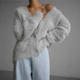 FlauschWear – Damen V-Ausschnitt Pullover