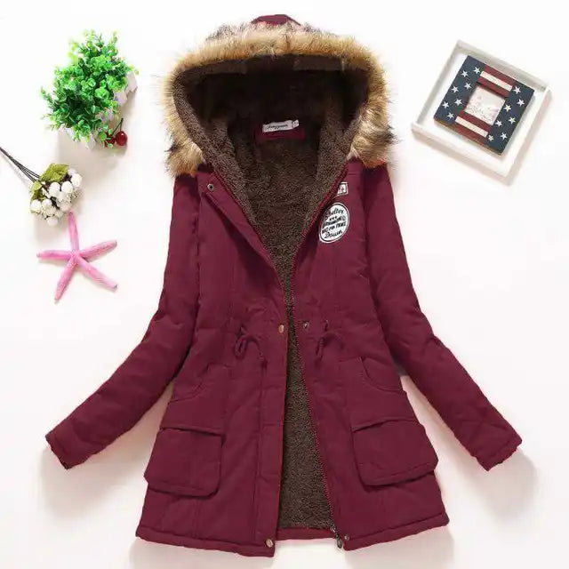 HILDE | Damen Winterjacke mit Kapuze – Warm und Gefüttert