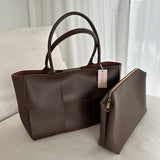 Alice – Handtasche mit Flechtdesign