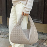 Charlyne - Geflochtene Hobo-Tasche