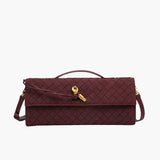 Finja - Clutch aus Kunstleder geflochten