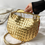Tasche aus geflochtenem Kunstleder – Eleganz trifft auf modernen Stil