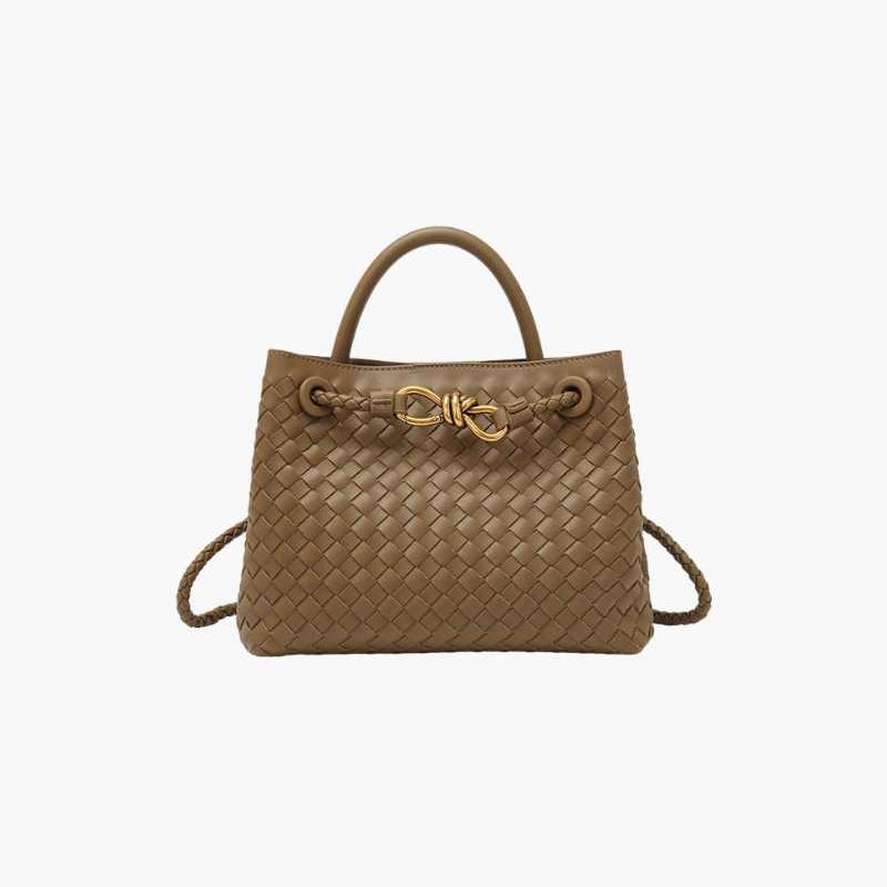 Carlee - Geflochtene Mini-Tasche