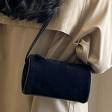 Emily | Elegante Schultertasche aus Wildleder