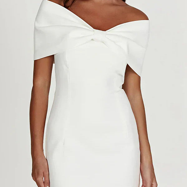 Elly - Schulterfreies Minikleid