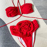 Robine – Neckholder Bikini mit Blume