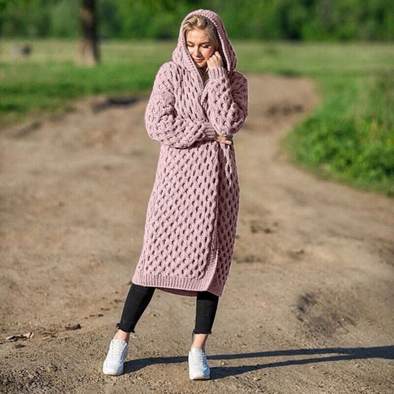 Langes – Damen Strickkleid mit Zopfmuster