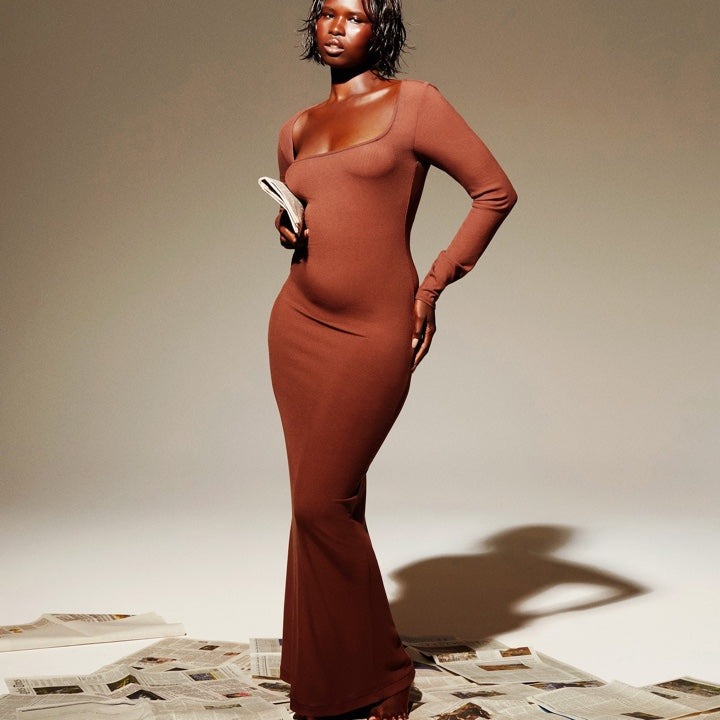Magic Shape – Schwarzes Bodycon-Maxikleid