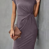 Elegantes – Drapiertes Midikleid