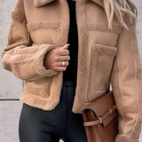 TeddyWear – Teddyjacke mit Kontrastnähten