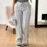 Gerade - Damenhose mit hoher Taille