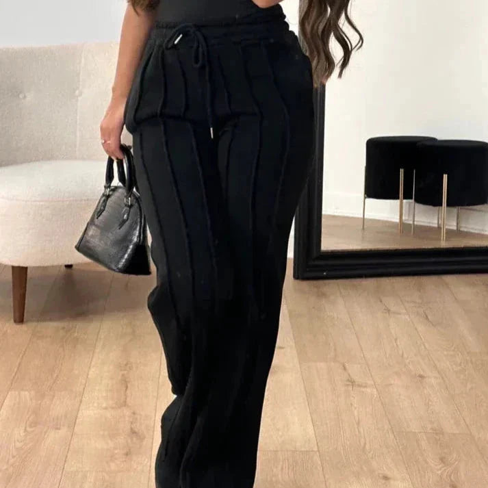 Gerade - Damenhose mit hoher Taille