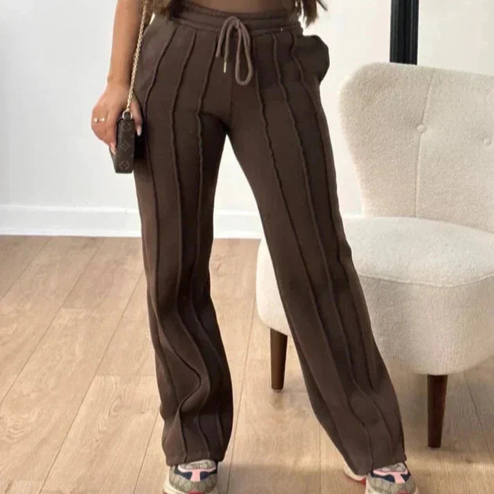 Gerade - Damenhose mit hoher Taille