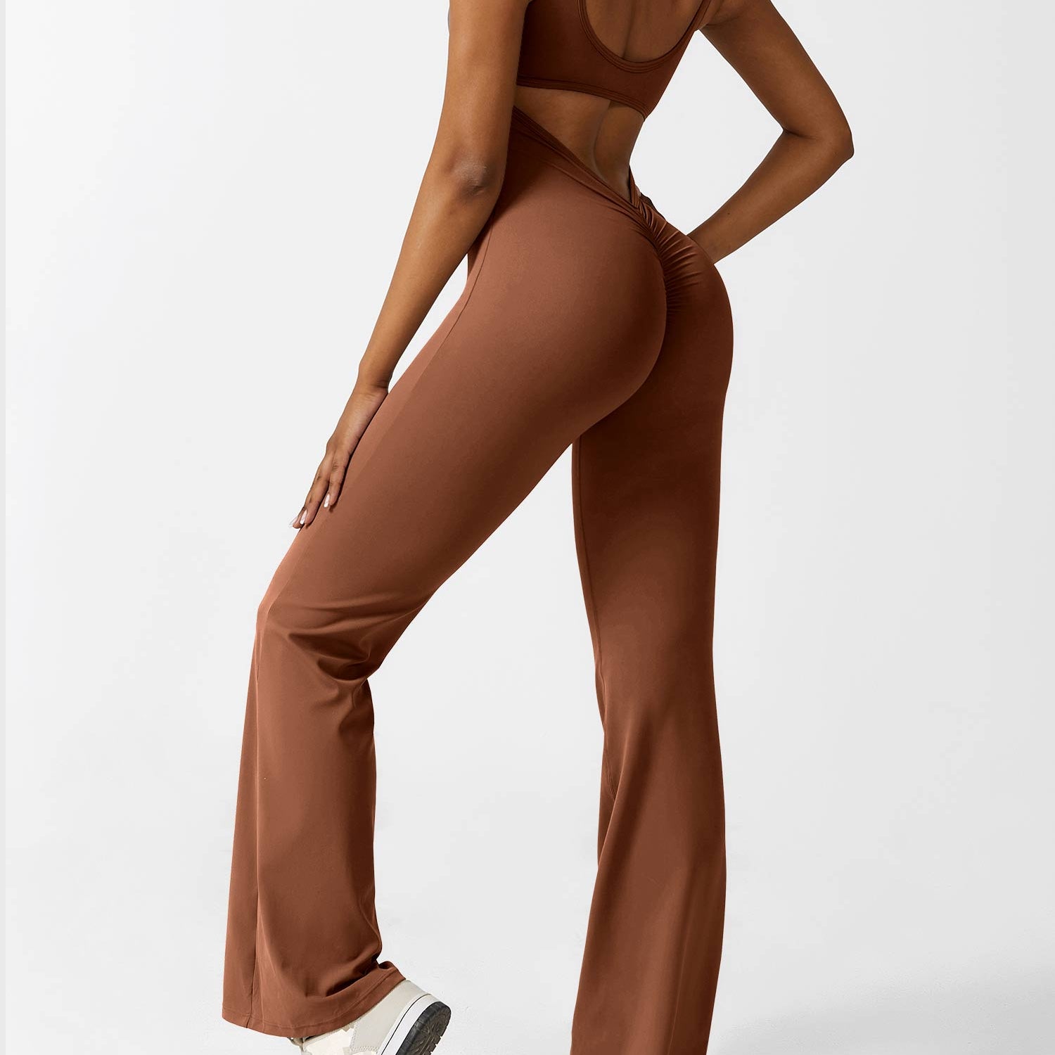 Sienna - Rückenfreier Flare-Jumpsuit